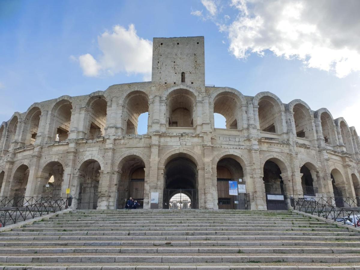 Appart Lumineux De L'Hotel De Ville Arles Buitenkant foto